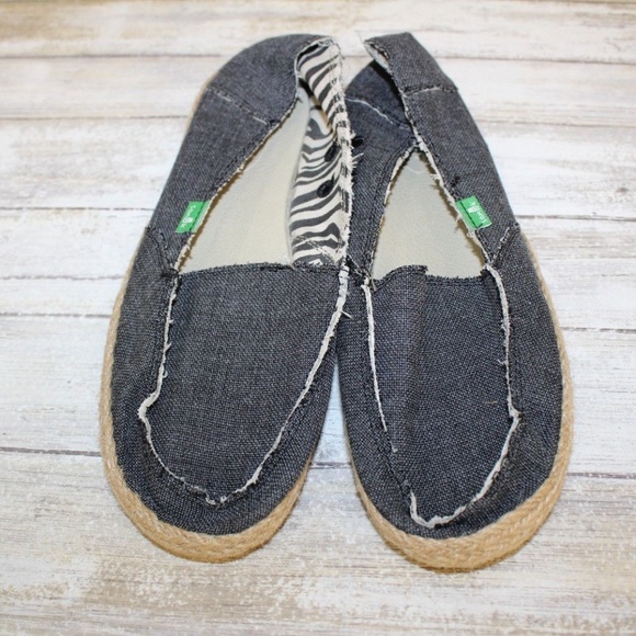 Shoes - Brand "NEW" Sanuk Shoes